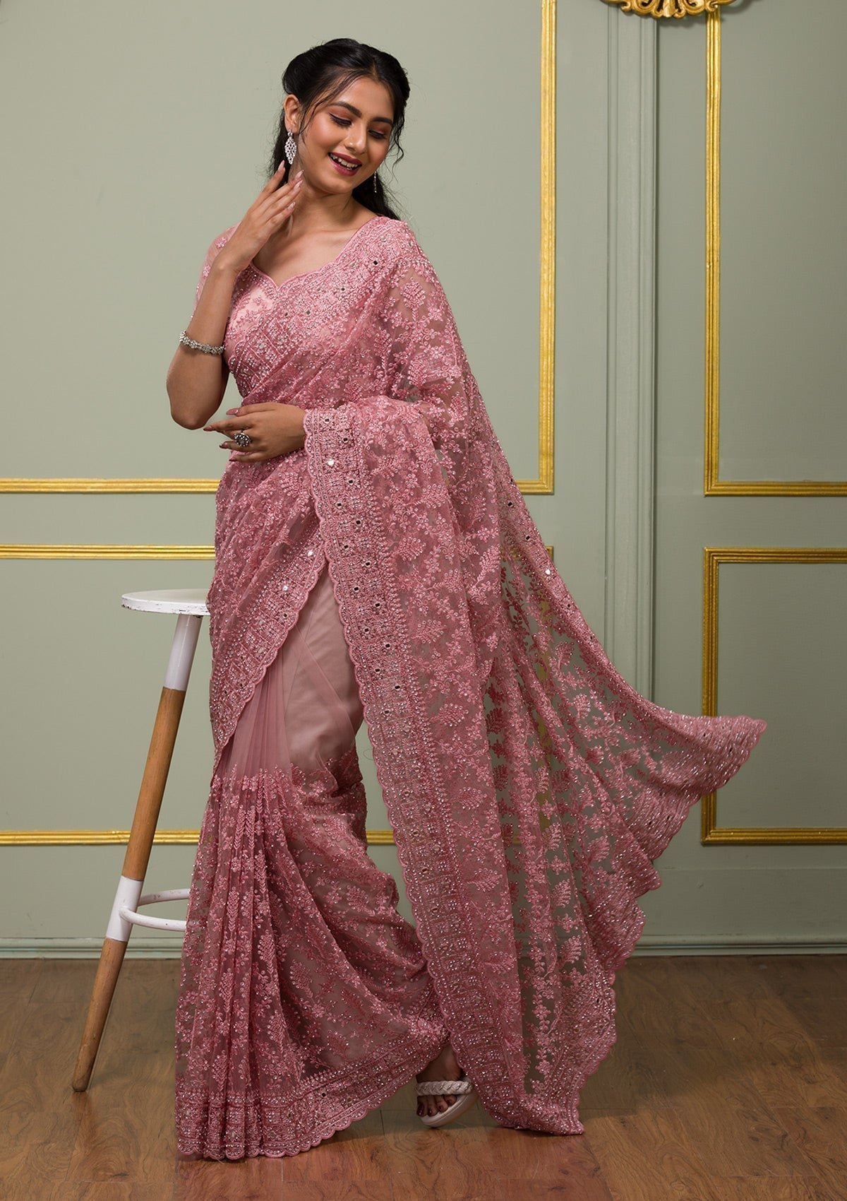 koskii onionpink threadwork net designer saree saus0028952 onionpink 4 1800x1800 c4c1d1e5 bcd6 4ba3 ae62 6afd5a38a841.jpg